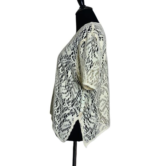 Cream sheer floral short sleeves eyelet blouse size large - Picture 2 of 7